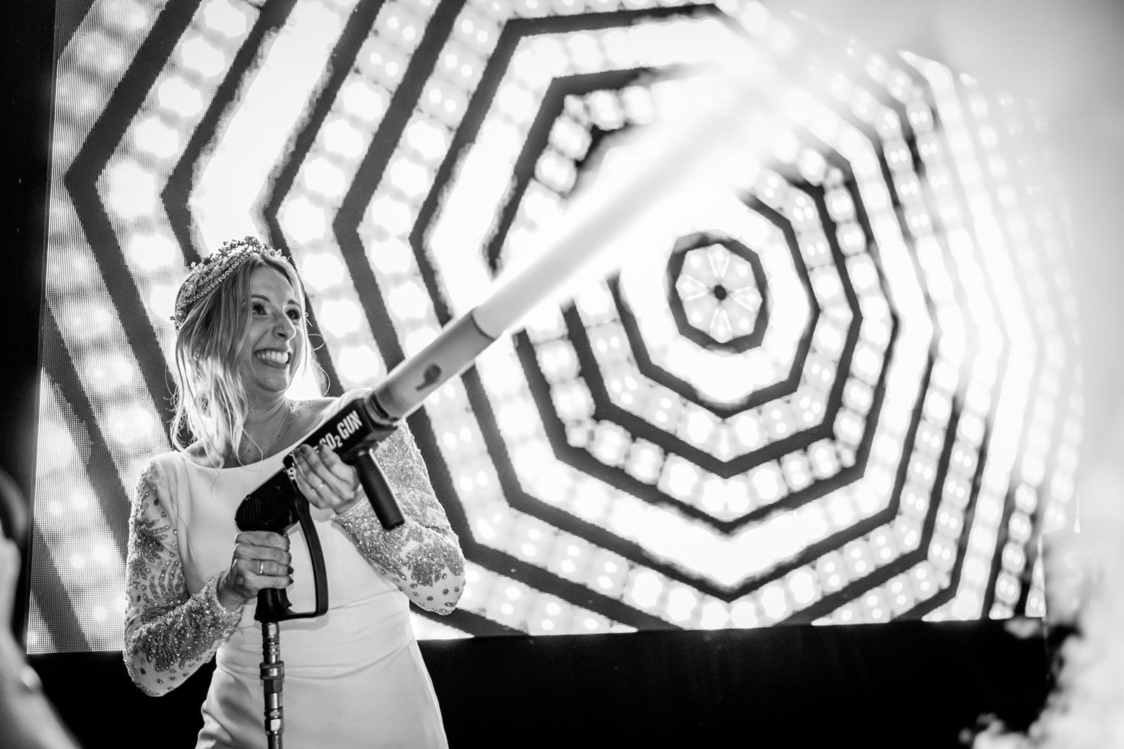 Una boda es para llorar de emoción, alegría y diversión - Marta López Events